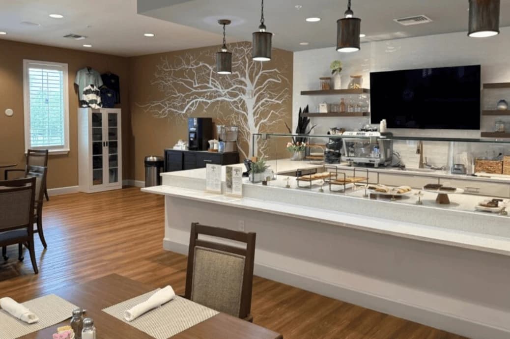 81 Oaks Senior Living - Gallery image